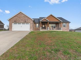 2864 Clear Spring Pl, Jackson, MO 63755