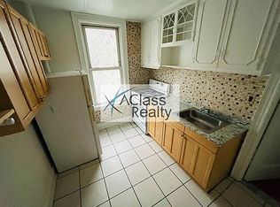 30-79 44th St #B2, Astoria, NY 11103