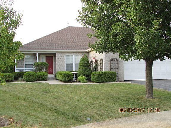 2nd image of 825 Benson Ct