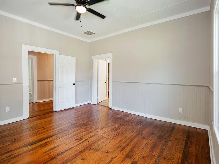 732 Williams St — Photo 11