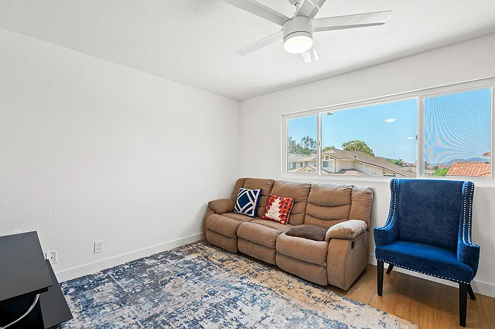 17447 Crestlake Ln — Photo 53