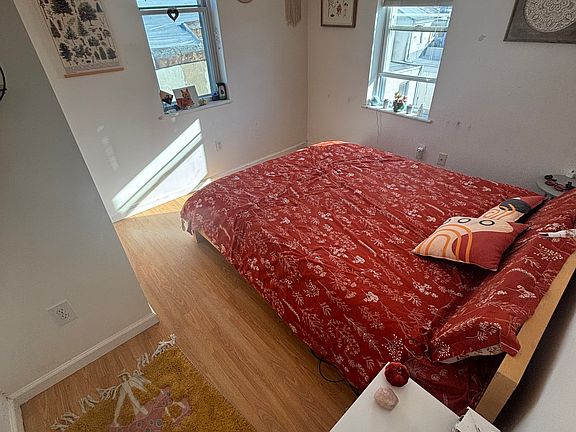4th image of 529 Morris St Floor 3