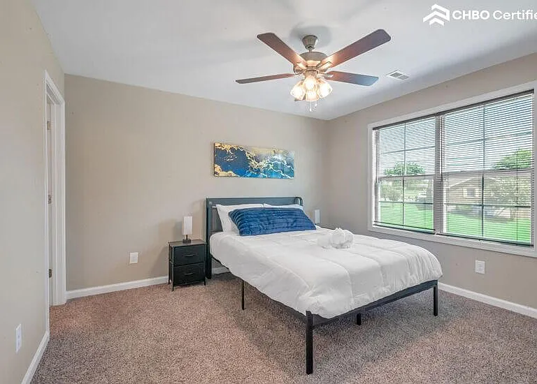 616 Lafayette Rd — Photo 14