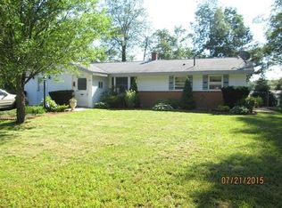 134 Bourne St, Brockton, MA 02302