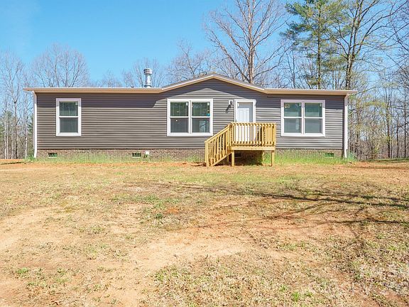 2nd image of 1746 Canoe Creek Way