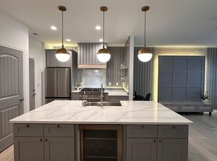 706 Denhoff Dr, Cary, NC 27519