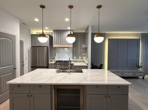 706 Denhoff Dr, Cary, NC 27519