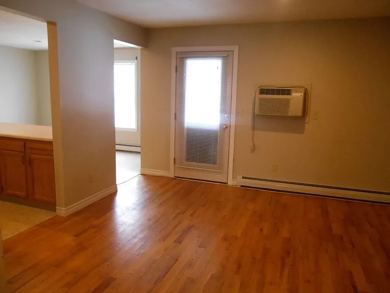 Willow Wood Apartment Homes — Photo 7