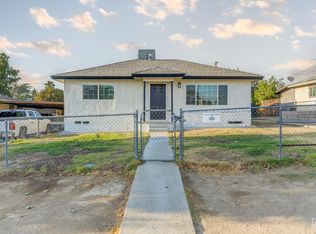 1218 Water St, Bakersfield, CA 93305