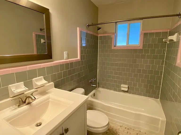 Oak Pointe Apartments — Photo 9