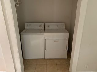 1321 Effingham Rd, Charlotte, NC 28208