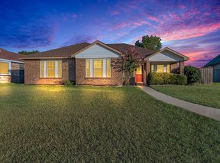 9208 Willard St, Rowlett, TX 75088