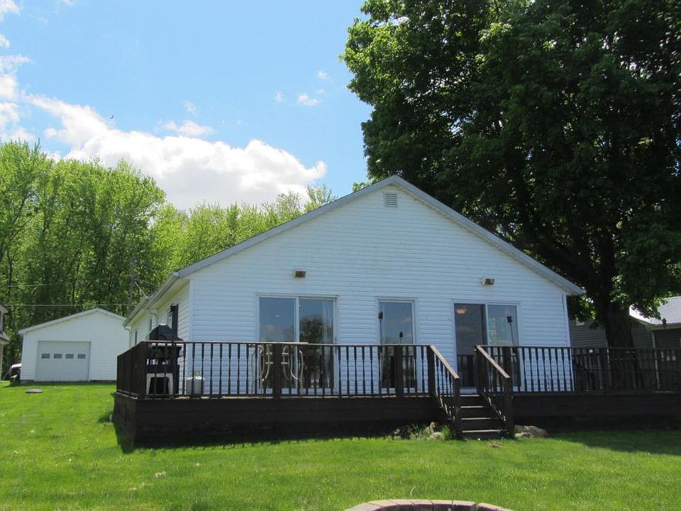 1st image of 4738 Jaeger Dr NE
