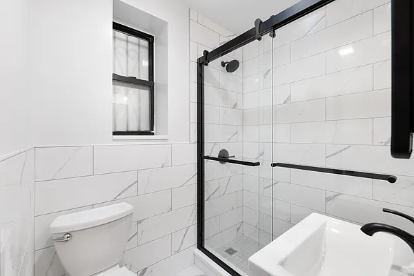 Rented by REAL New York | media 9