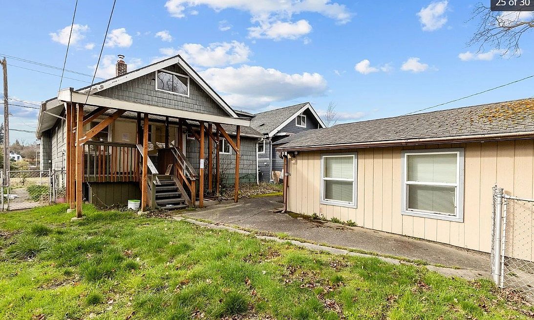 4742 7th Ave NE #C, Seattle, WA 98105 | Zillow