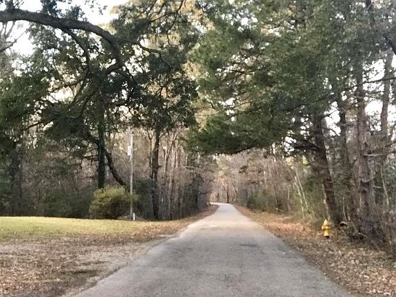 2nd image of Old Laurel Hill Rd