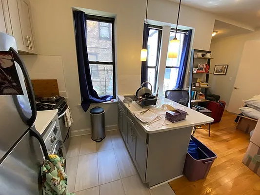 Rented by Mdays Realty | media 20