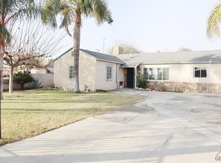 1416 Royal Way, Bakersfield, CA 93306
