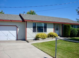 2124-2122 SW 22nd St #2124, Redmond, OR 97756