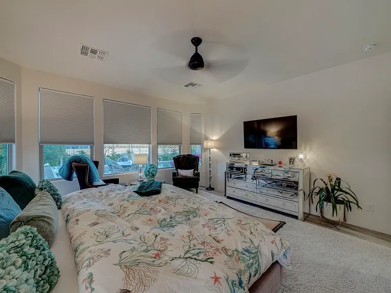 313 E Lime Ct #4 — Photo 9