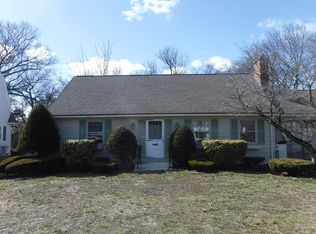 376 Parker St, Springfield, MA 01129