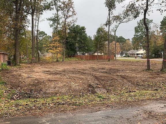 2nd image of 2943 Indian Mound Trl