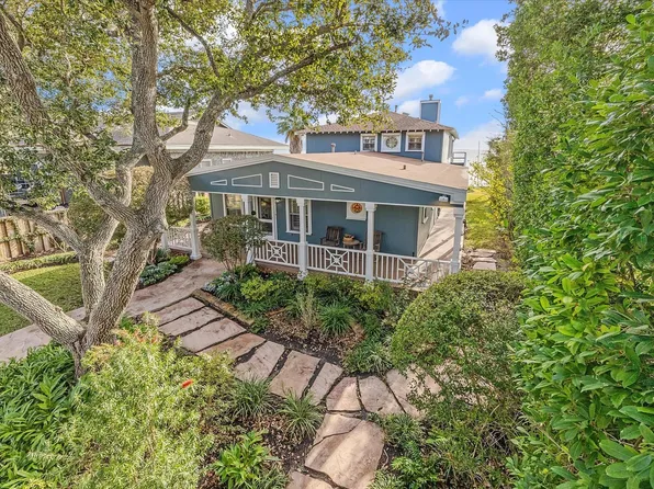 232 Garfield St, La Porte, TX 77571