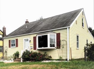 312 Olga Rd, Wilmington, DE 19805