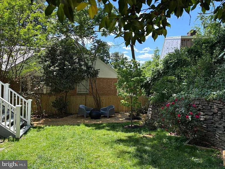 5015 Fulton St NW — Photo 40
