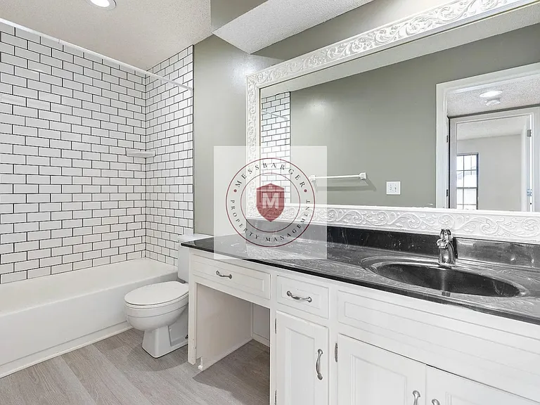 12631 W 110th Ter — Photo 17
