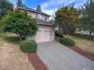 22464 NE 9th Dr, Sammamish, WA 98074