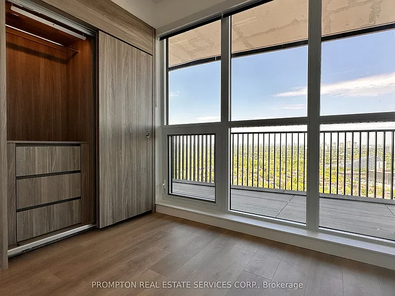 18 Esther Shiner Blvd #3303 — Photo 21