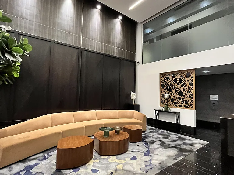 950 W Peachtree St #813 — Photo 15