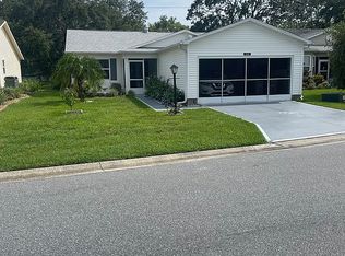 646 Glen Oaks Dr, Leesburg, FL 34748