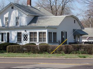 1227 Broadway St, Pekin, IL