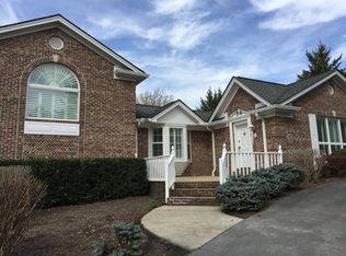 1914 Triangle Rd, Johnson City, TN 37604