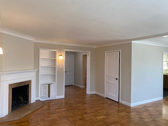 4th image of 115 Eucalyptus Dr