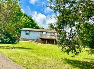 717 Reflection Way, Dandridge, TN 37725