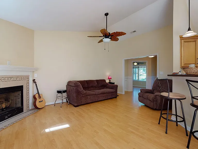 208 Egret Point Dr — Photo 7