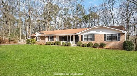 3rd image of 2304 Hudson Dr #3