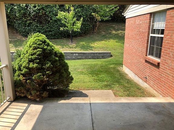 2nd image of 5361 Meadow Estates Dr