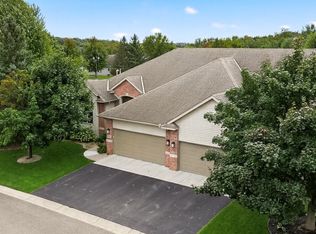 11001 Preserve Cir N, Champlin, MN 55316