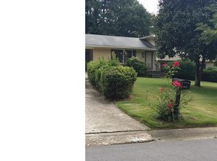 6242 Auburn Dr, Riverdale, GA 30296