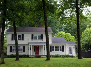 1238 Providence Rd, Charlotte, NC 28207