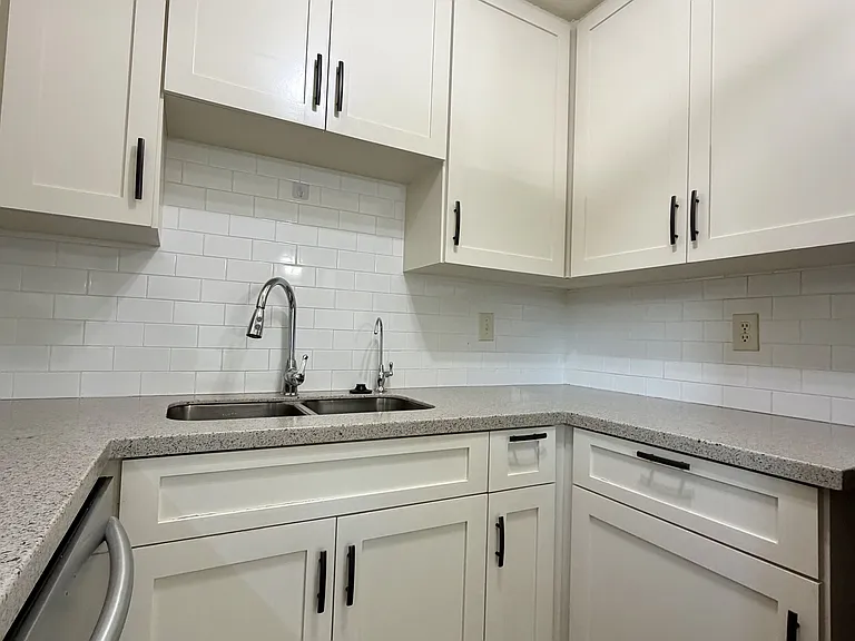 9140 Timber Path — Photo 11