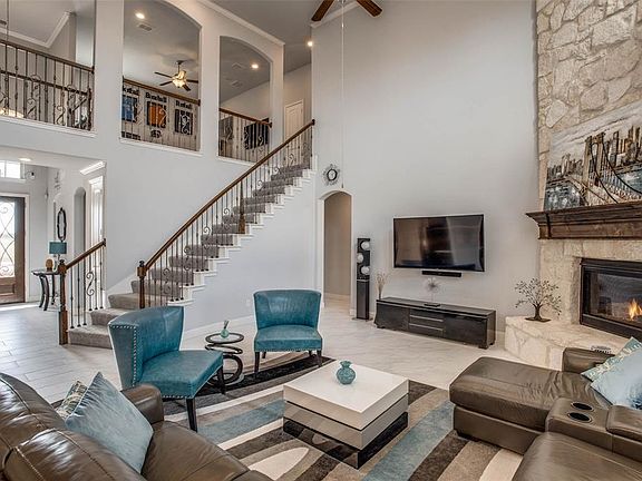 5th image of 14922 Crystal Beach Ln