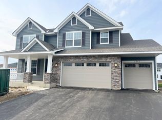2963 Ironwood Blvd, Chaska, MN 55318
