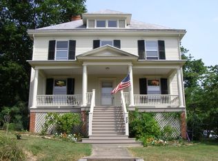 112 Myers St, Lexington, VA 24450