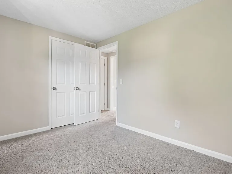 953 S Spring Rd — Photo 24