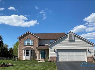 7728 Ginger Gold Dr, Holland, OH